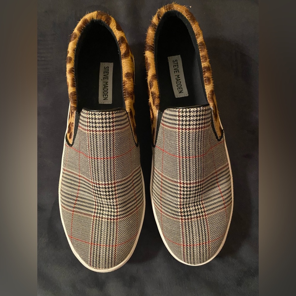 Steve Madden sneakers